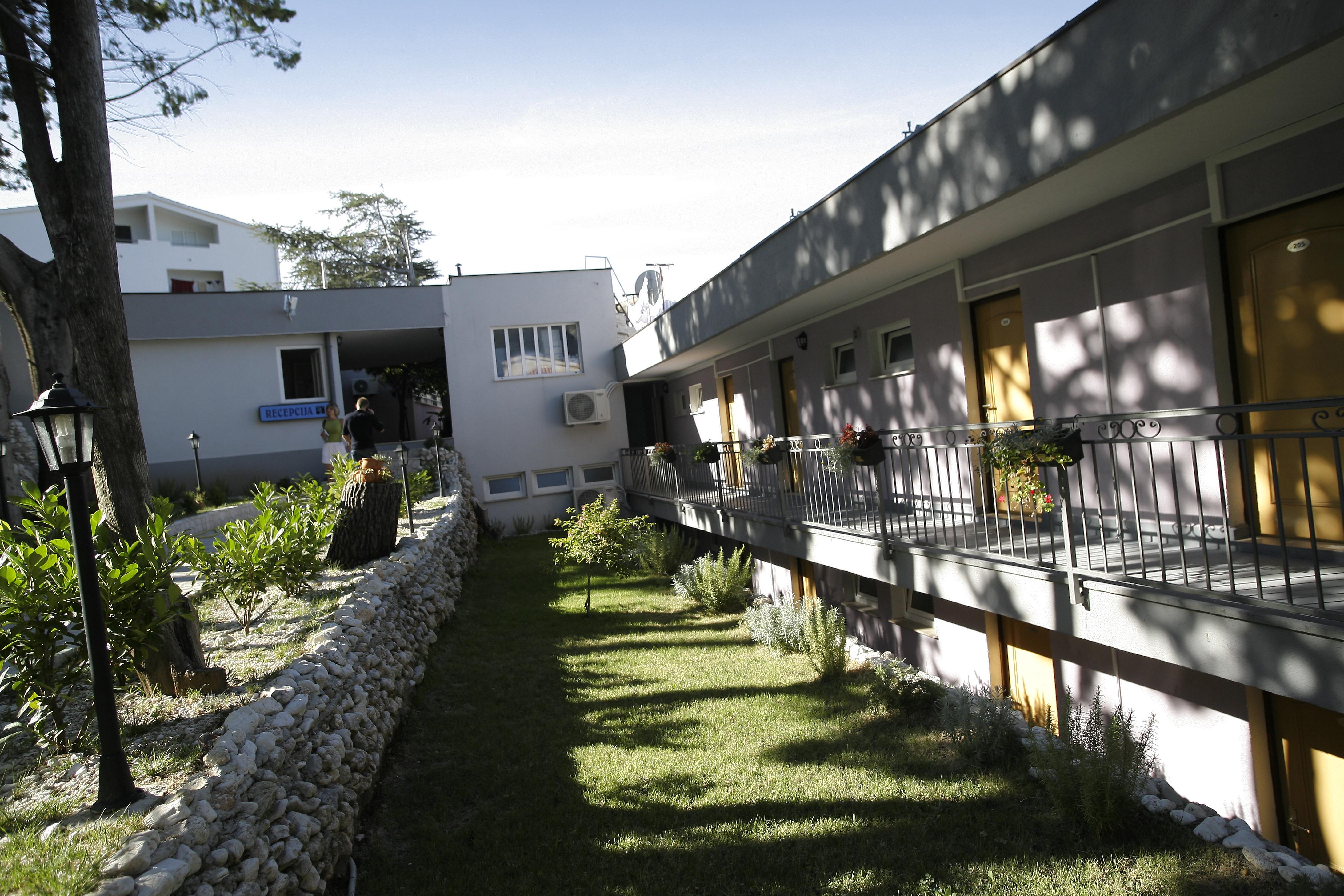Beach Hotel Drasnice Esterno foto